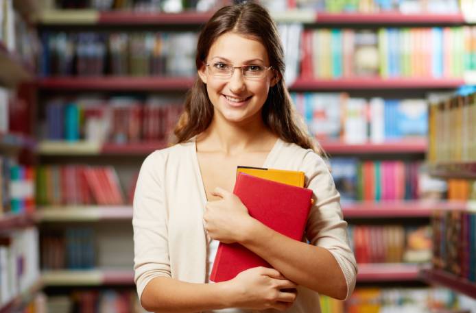 Student in library